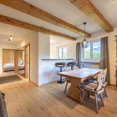 Cosy Apartment Facing Piz Rosatsch เซนต์โมริตส์ ภายนอก รูปภาพ