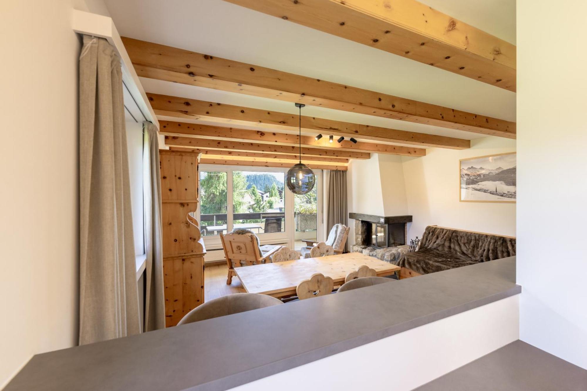 Cosy Apartment Facing Piz Rosatsch เซนต์โมริตส์ ภายนอก รูปภาพ