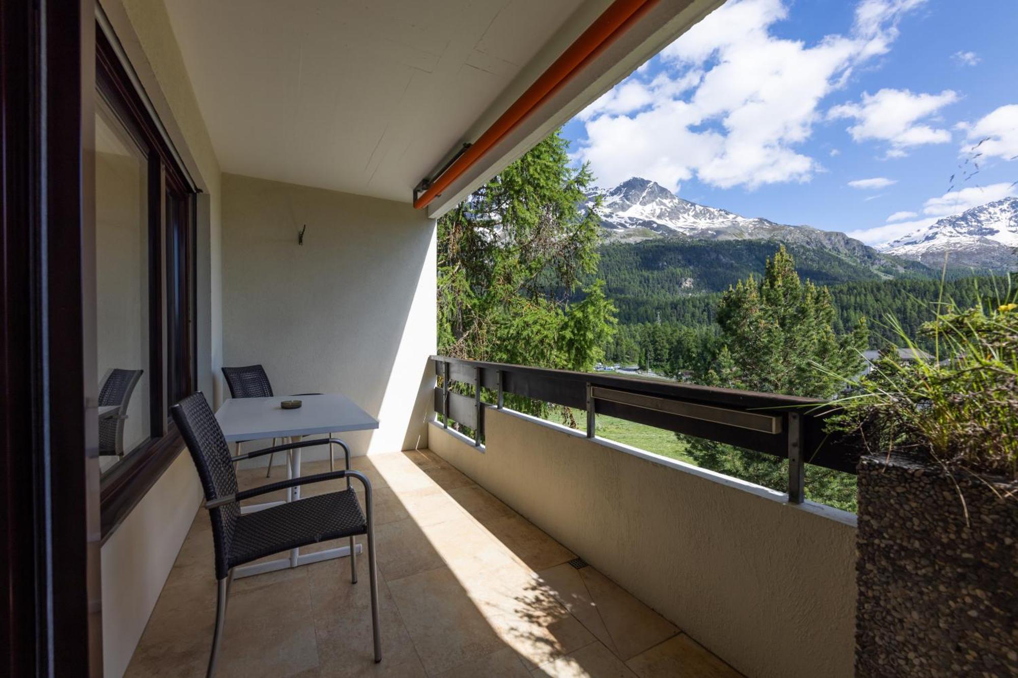 Cosy Apartment Facing Piz Rosatsch เซนต์โมริตส์ ภายนอก รูปภาพ