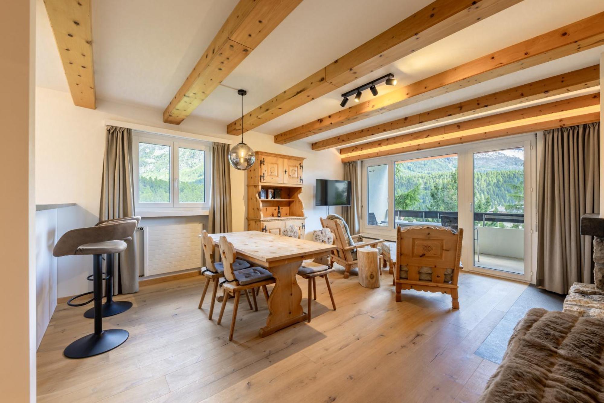 Cosy Apartment Facing Piz Rosatsch เซนต์โมริตส์ ภายนอก รูปภาพ