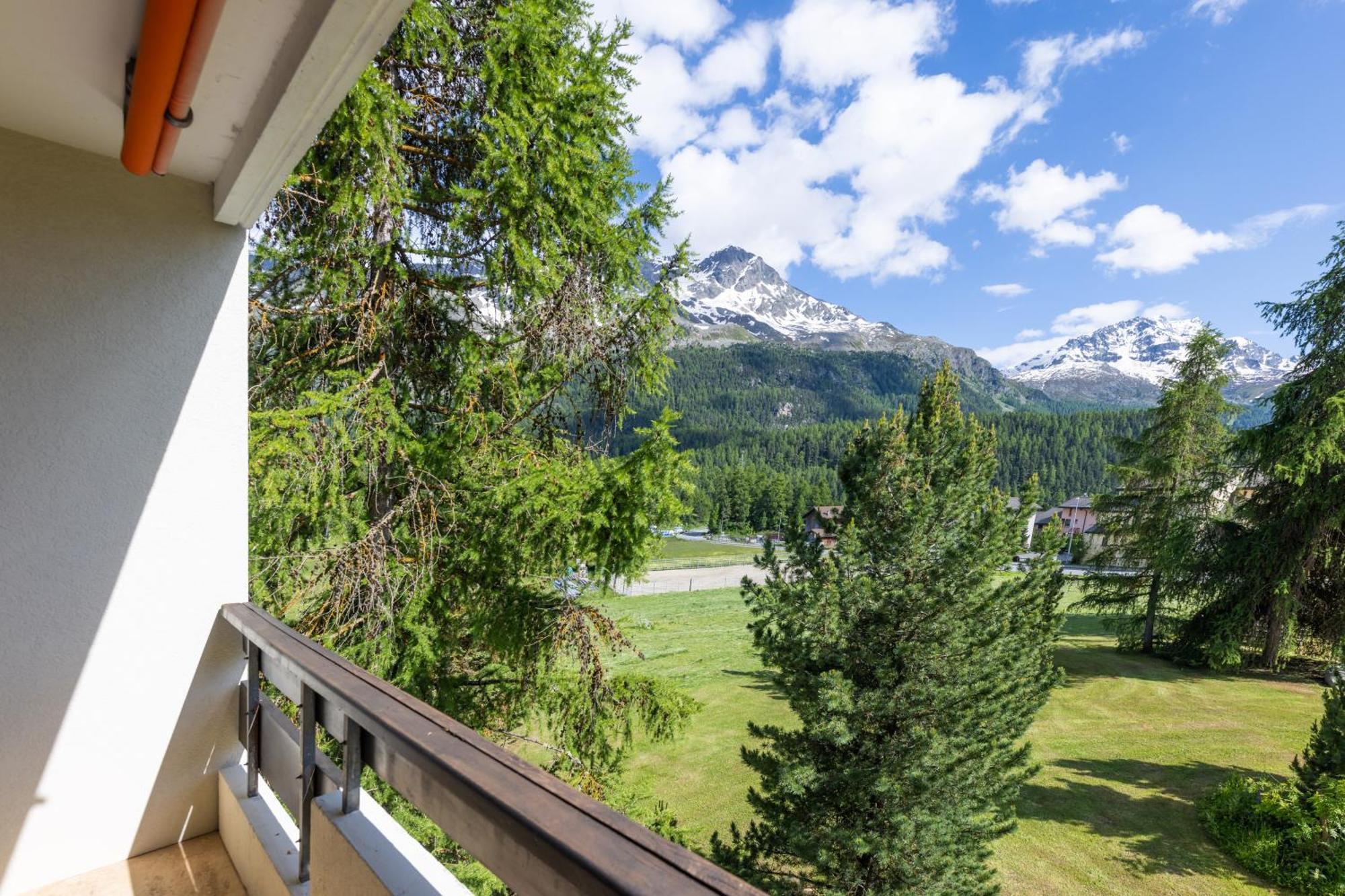 Cosy Apartment Facing Piz Rosatsch เซนต์โมริตส์ ภายนอก รูปภาพ